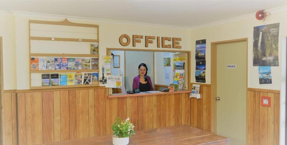 Wilderness Motel Accommodation Haast Exterior photo