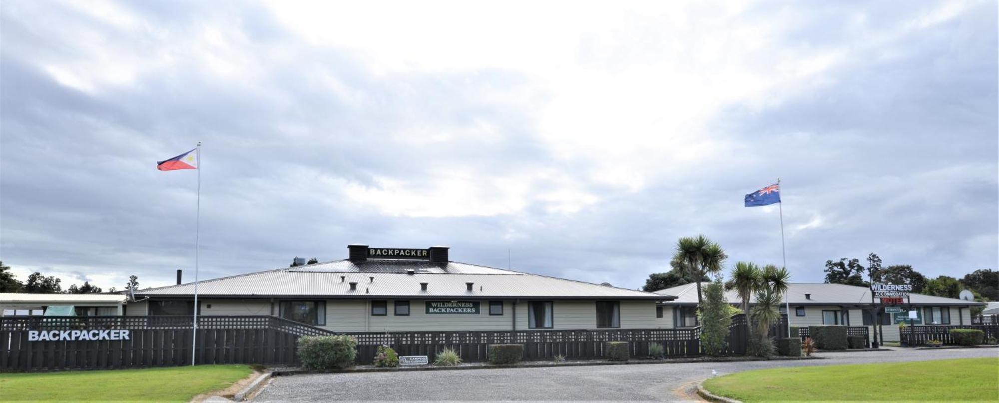 Wilderness Motel Accommodation Haast Exterior photo