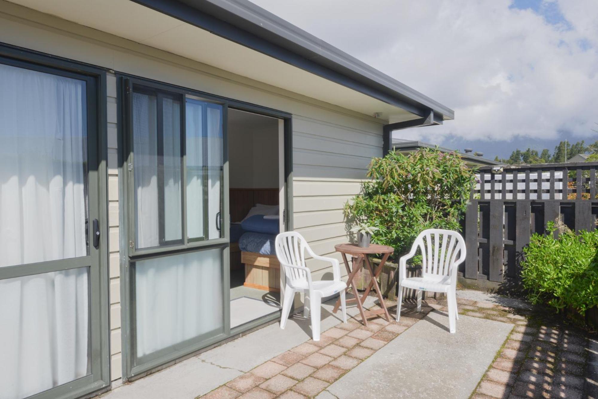 Wilderness Motel Accommodation Haast Exterior photo